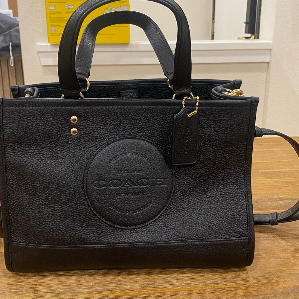 COACH C2004 Dempsey Carryall Black with Shoulder Strap (never used)